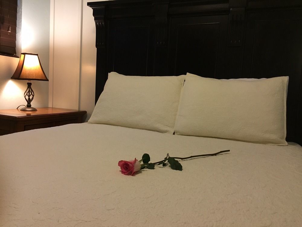 Square Inn Вімберлі Екстер'єр фото